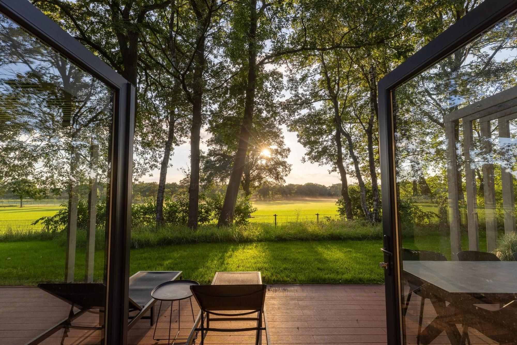 Zicht Op Twente - Spa Lodges Markelo Eksteriør billede