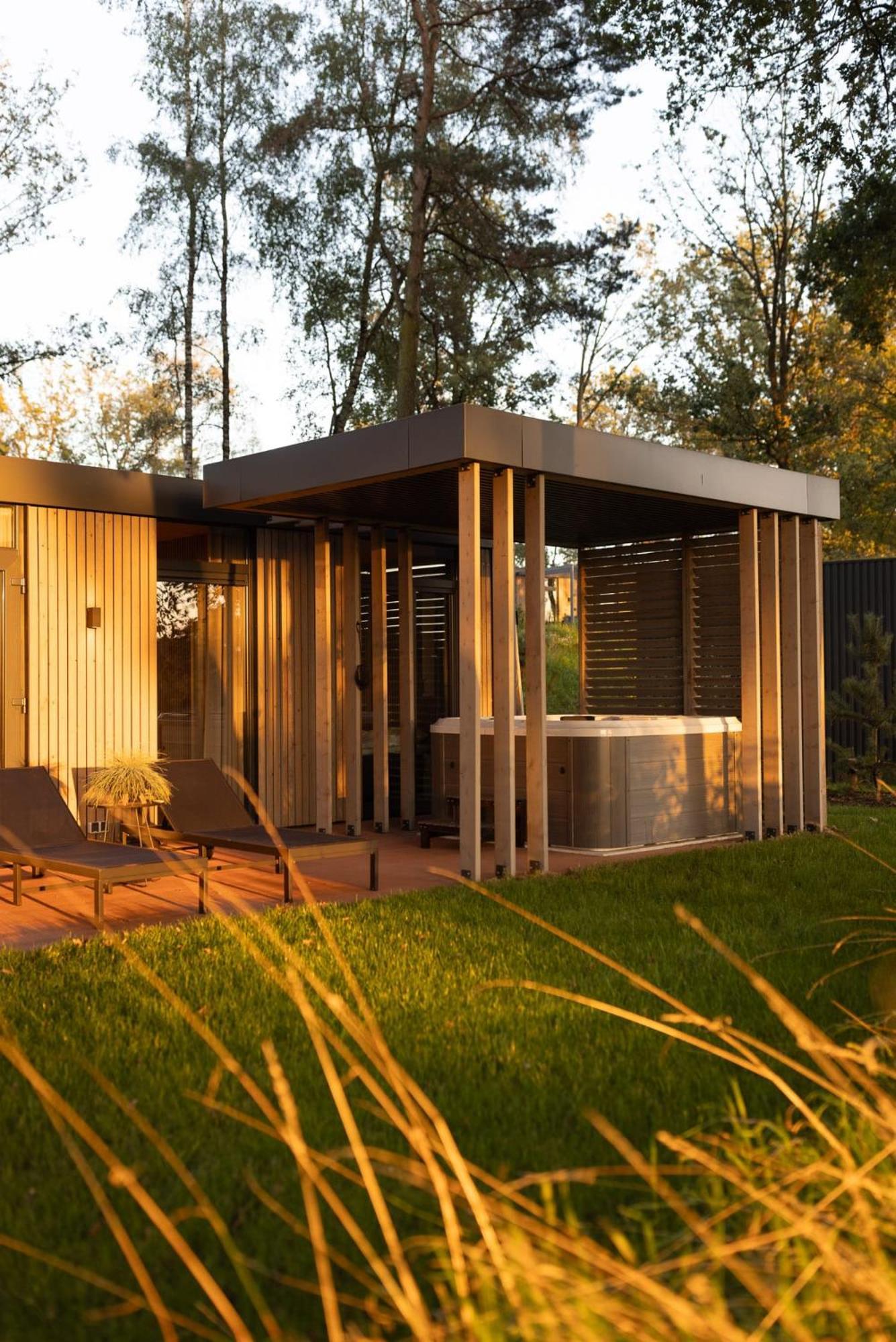 Zicht Op Twente - Spa Lodges Markelo Eksteriør billede